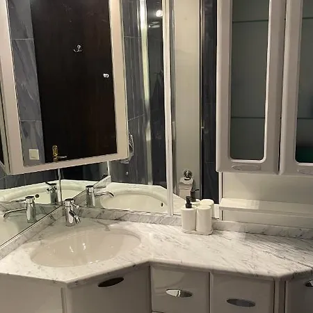 Bel De 2 Avec Magnifique Vue A Crans-Montana